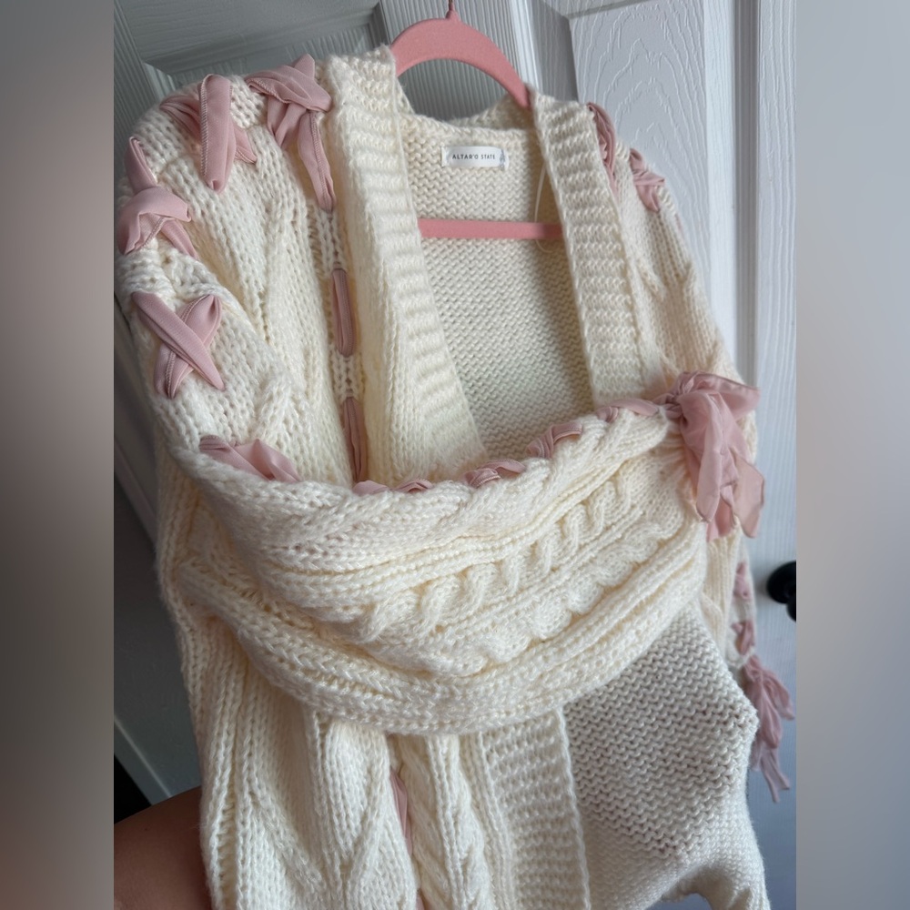 Altar'd State Cream Cardigan with Pink Lace details NWT size small